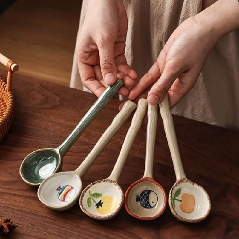 Hand-Painted Ceramic Spoons Co - Outdoor Furniture Vintage のレビューと価格
