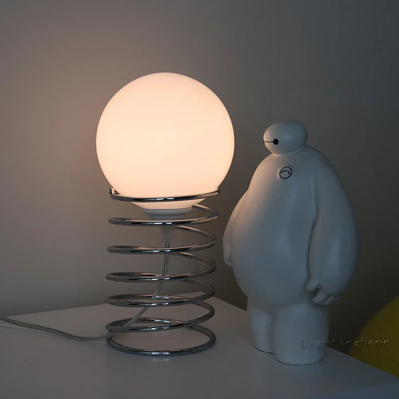 Ins Bauhaus Spring Table Lamp  - Outdoor Furniture Vintage のレビューと価格